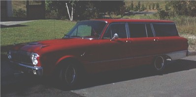 1962_Ford_Falcon_front.jpg (17767 bytes)