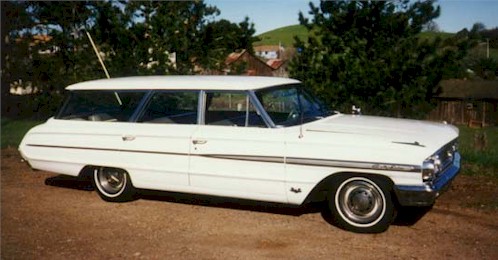 1964 Ford Galaxie 500 station wagon
