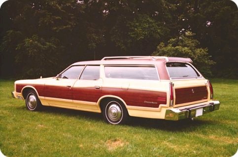 1974 Ford Country Squire Above Below Manufacturer's publicity photos
