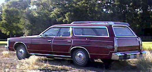  Camioneta Ford Country Squire de 1977